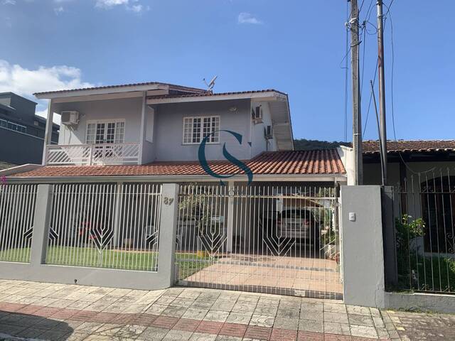 #1443 - Casa para Venda em Itajaí - SC - 1